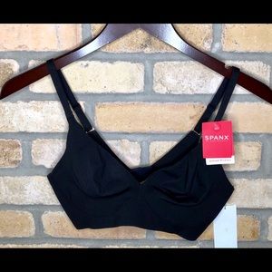 NWT Spanx bra unlined wireless “the nudist “black